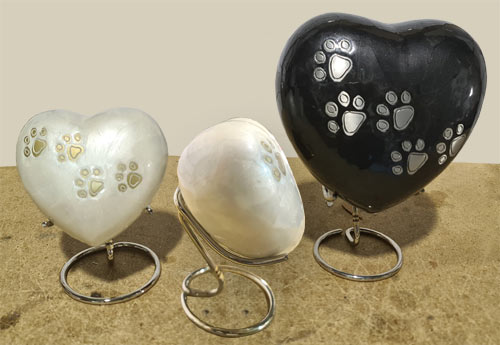 Heart pet urns